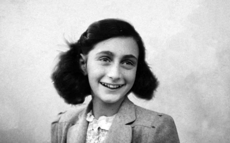Réplica de espaço onde Anne Frank se escondeu ficará no centro de SP