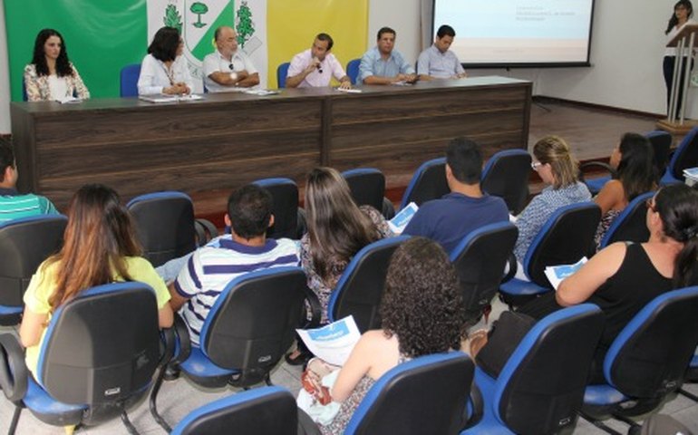 Arapiraca debate saneamento em 1ª audiência de plano municipal