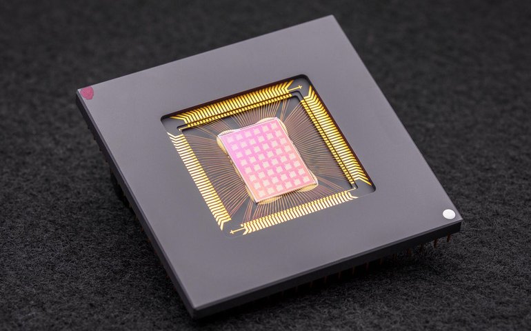 Mídia: sanções dos EUA aos chips podem impactar o impulso de autossuficiência do setor na China