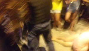 Mulher foi agredida durante assalto / Foto: Redes Sociais