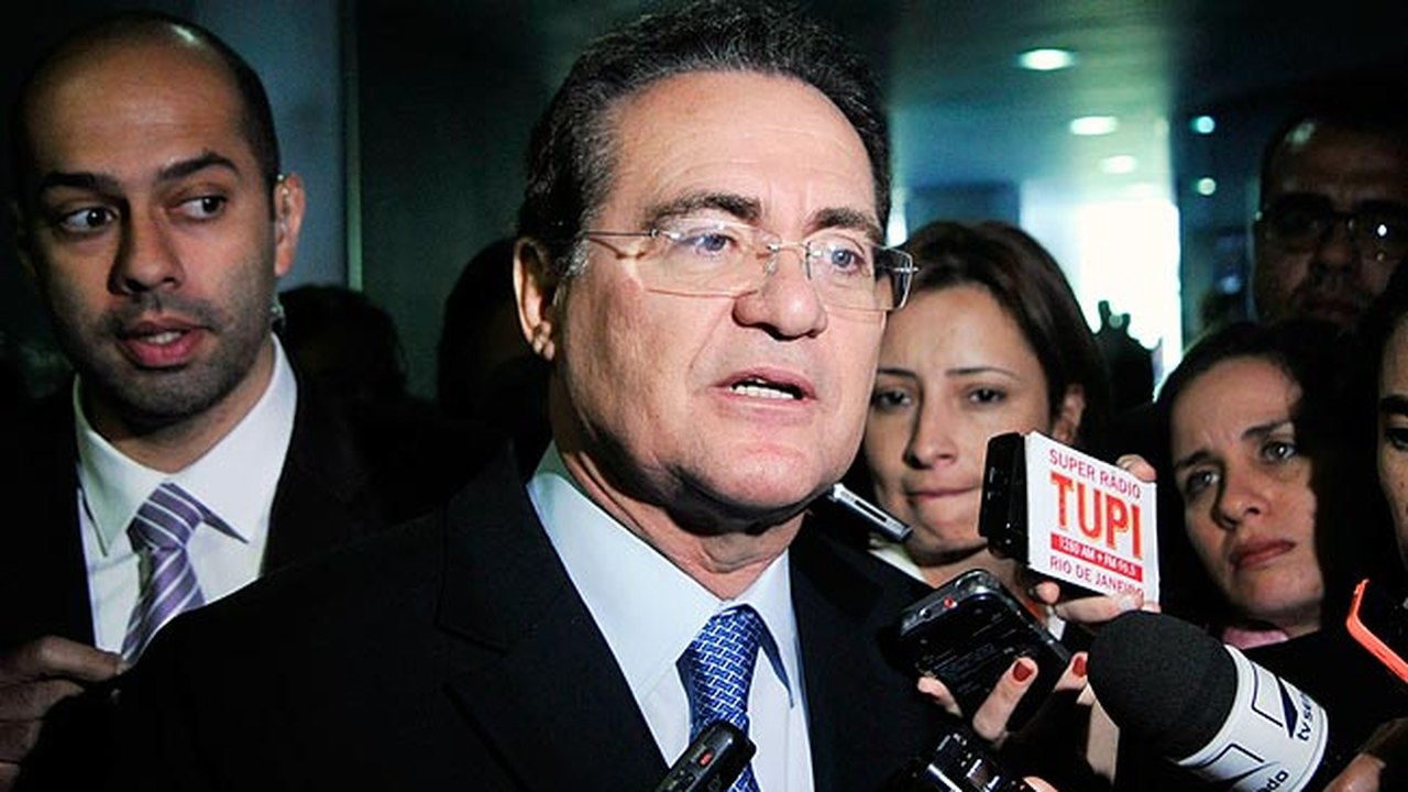 Renan e ministro do Turismo lançam centro de convenções da Barra
