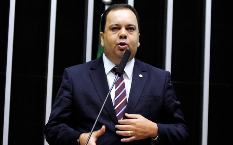 Líder do União Brasil na Câmara diz acreditar que governo tem 'muita coisa' para votar este ano