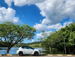 Jeep Compass se reorganiza e mantém disputa direta no segmento de SUVs médios - Sérgio Dias (4).jpeg 