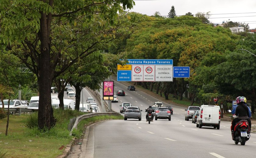 Risco de acidentes é maior em rodovias pública, afirma estudo da FDC