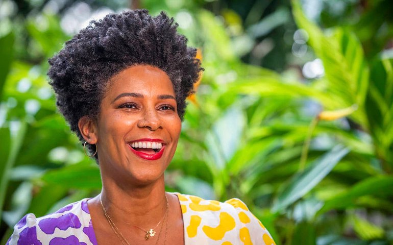 Rita Batista comemora estreia no &#8220;É de casa&#8221;: &#8220;a vida é mesmo um presente&#8221;