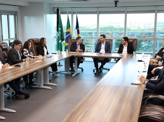Após integrar missão ao Oriente Médio, Porto de Suape recebe comitiva da Câmara de Comércio Árabe-Brasileira