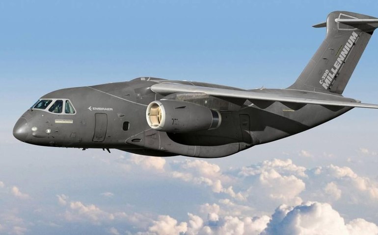 Suécia assina protocolo com Brasil: C-390 da Embraer é nova escolha de aeronave tática do país