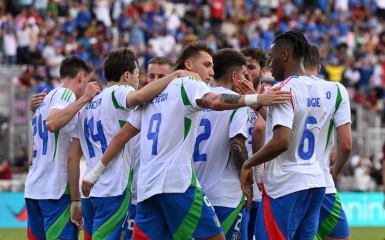 Itália joga mal, mas derrota Venezuela em amistoso nos Estados Unidos
