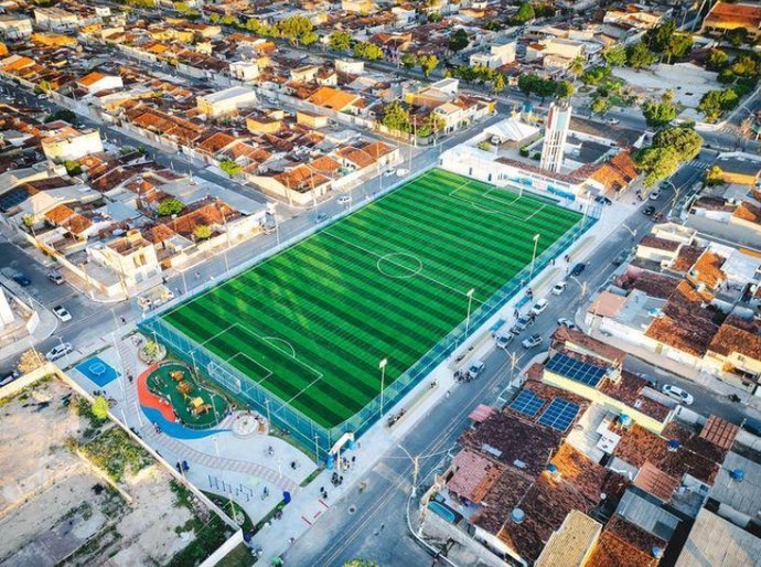 Areninhas se transformaram em espaços de convívio social e práticas esportivas
