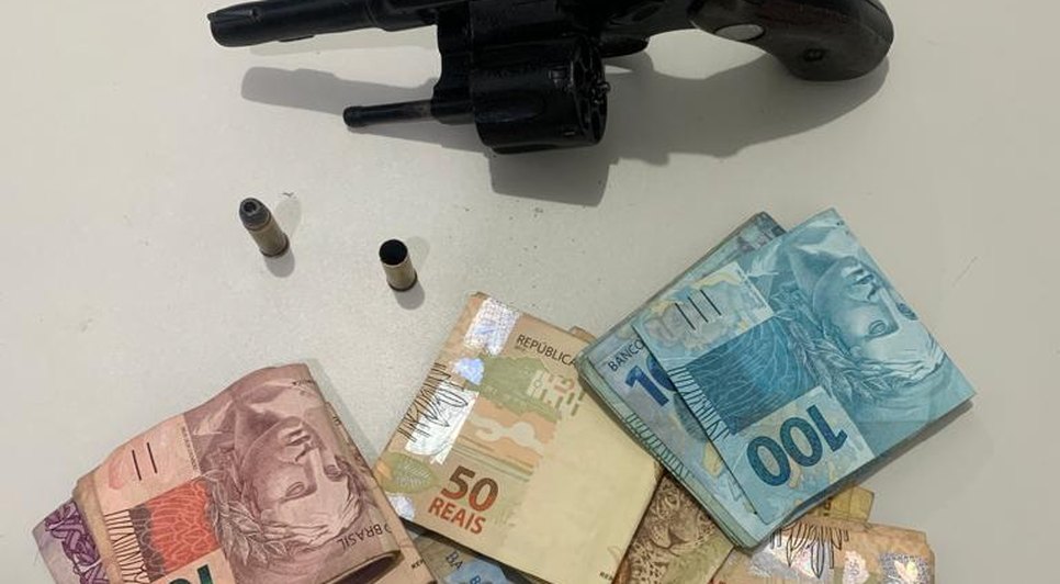 Homem é preso após balear ex-presidiário e fazer casal idoso de refém em Nossa Senhora da Glória / Foto: Foto: Polícia Militar/SE