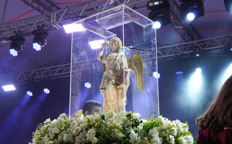 Maceió recebe imagem de São Miguel em peregrinação do Instituto Hesed