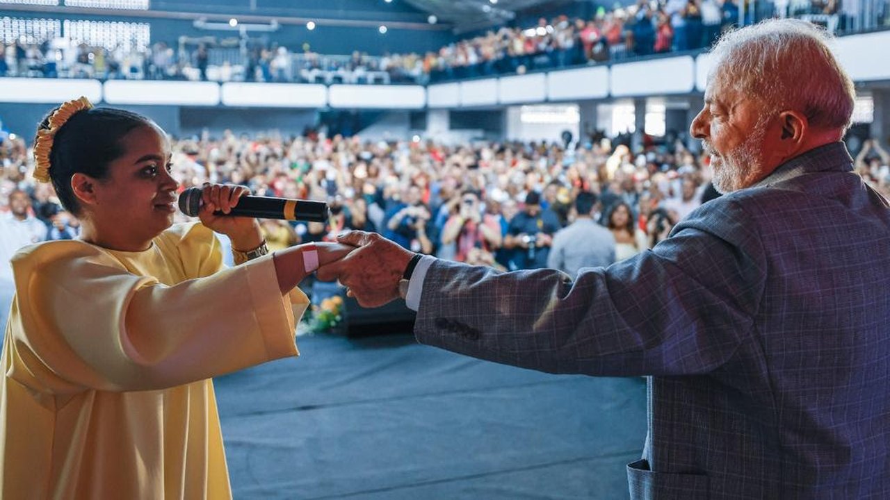 No Rio, evangélicos abraçam Lula e pedem volta do ex-presidente