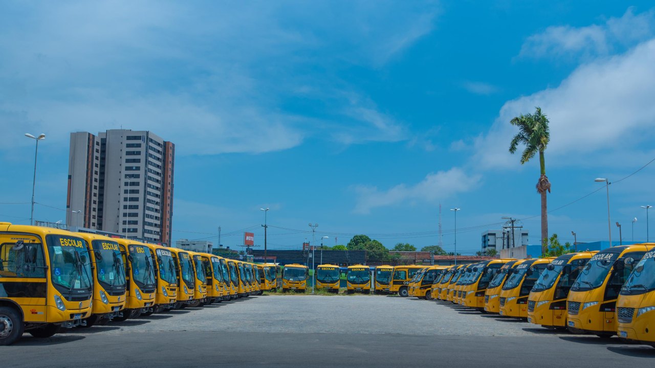 Frota da Seduc vai ganhar reforço de 15 novos ônibus escolares
