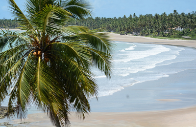 Praia do Patacho é beneficiada com recursos federais para recuperação da orla 