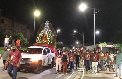 Cavalhada, leilão e procissão, marcam o encerramento dos festejos em honra a São Sebastião 