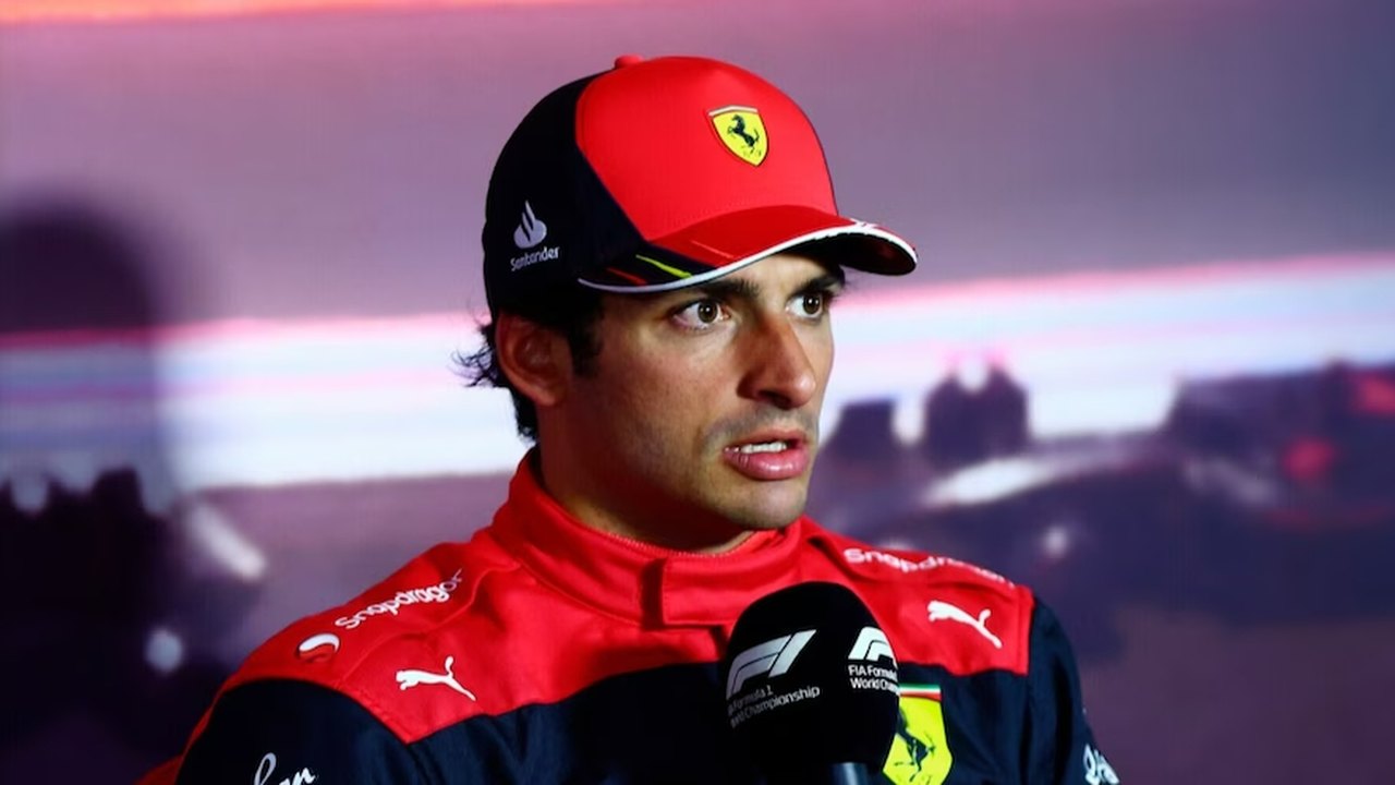 Satisfeitos, Sainz e Leclerc minimizam 'batalha' pelo pódio na reta final do GP da Itália