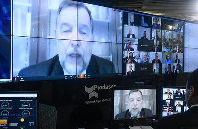 AMA defende PEC do Fundeb. Senado adia votação Educação