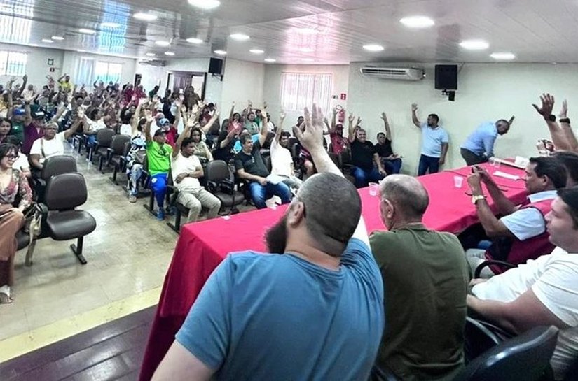 Sindicatos rejeitam proposta de reajuste de 4,30% da Prefeitura