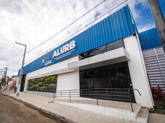 Curso de zeladoria da Alurb prioriza pessoas em situação de rua e moradores de abrigo