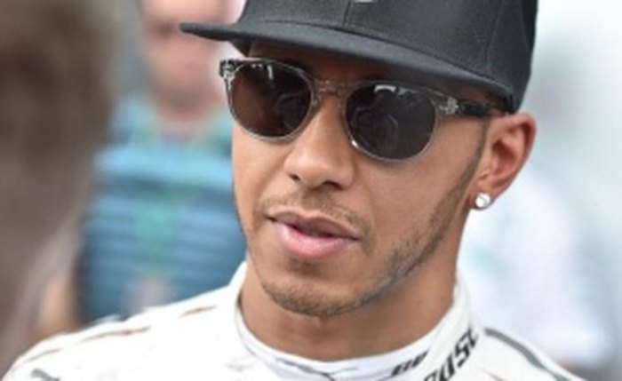 Lewis Hamilton foi eleito o melhor esportista do ano