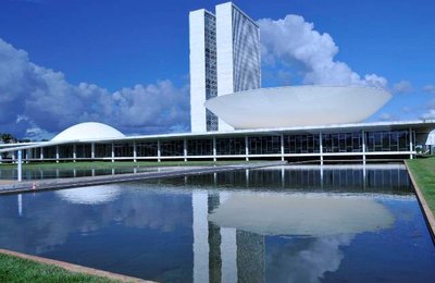 Cerca de 3 mil entidades defendem aprovação da PEC do Trabalho Flexível no Senado