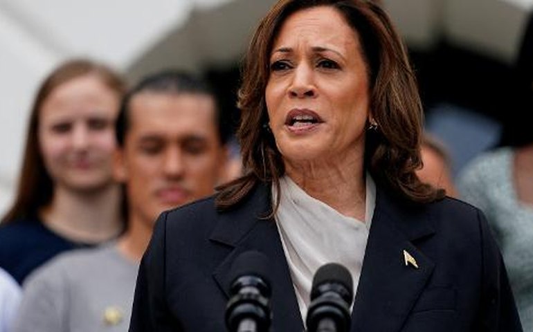 Kamala Harris exalta Biden no 1º discurso público após democrata desistir da reeleição