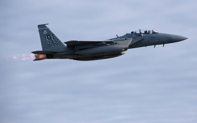 Por que as declarações otimistas dos EUA sobre a missão de resgate do piloto são questionáveis?