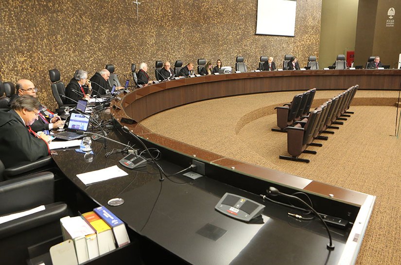 TJ adia para o dia 21 julgamento sobre prêmio de produtividade fiscal