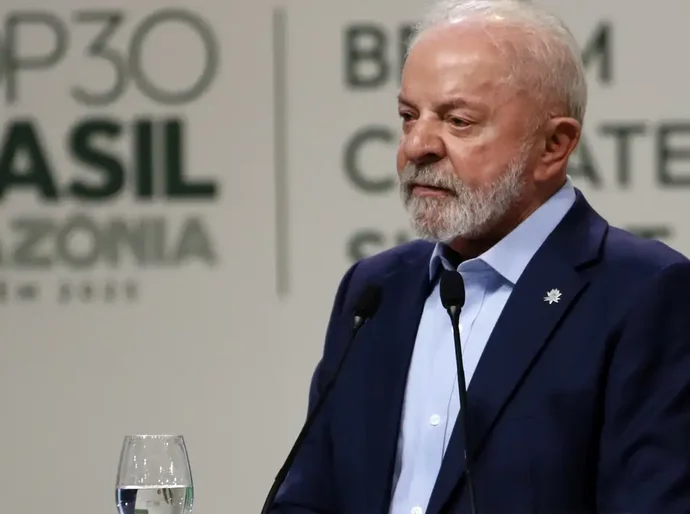 Lula participa de cúpula da Celac na Colômbia