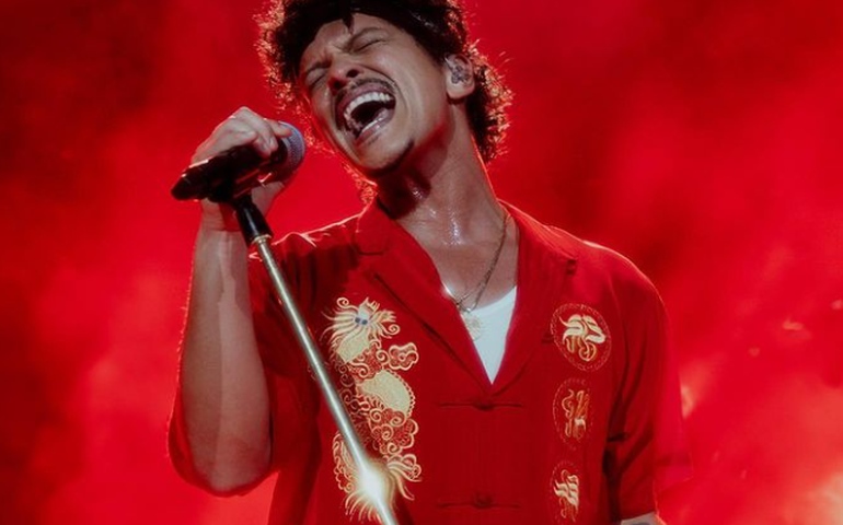 Datas e locais dos shows de Bruno Mars no Brasil são divulgados
