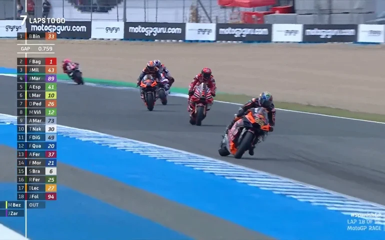 Bagnaia escapa de acidentes e vence a corrida sprint do GP da Áustria de MotoGP