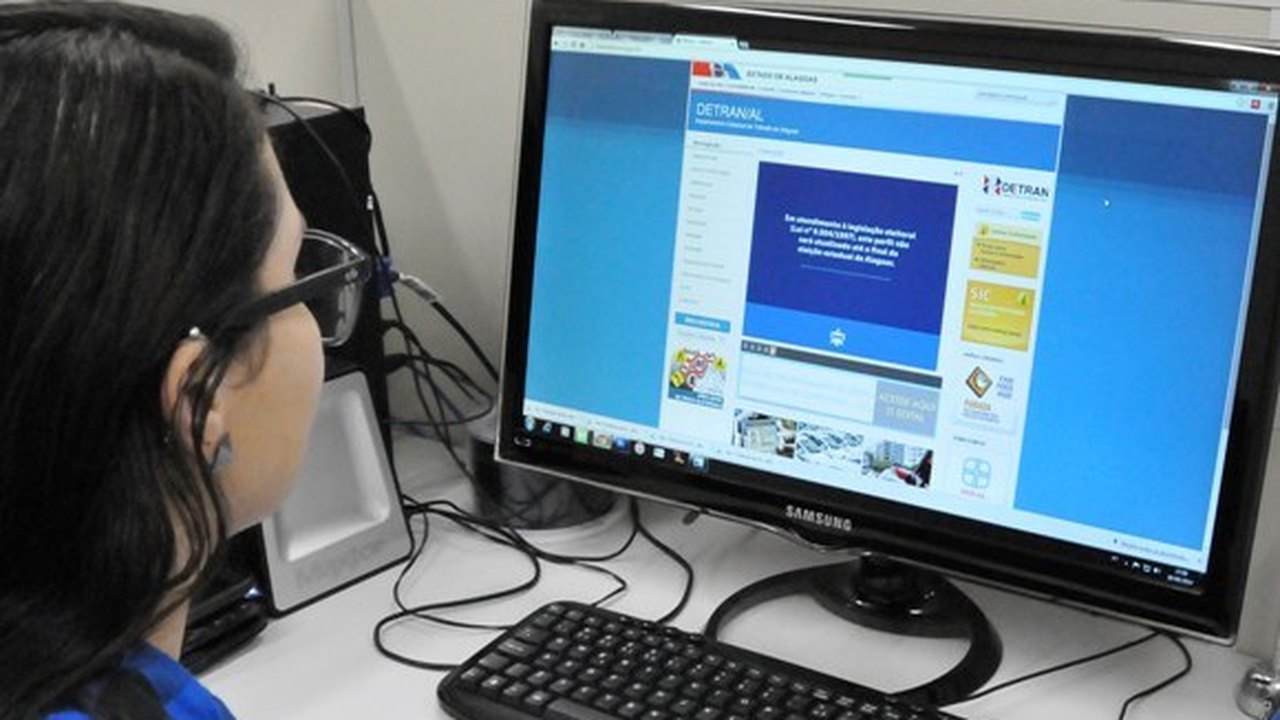 Serviços online do Detran facilitam vida do alagoano