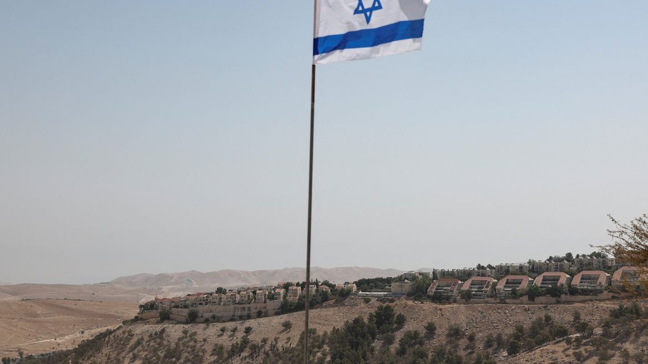 Israel diz que não tolerará ameaças de segurança da Síria e aumenta pressão militar