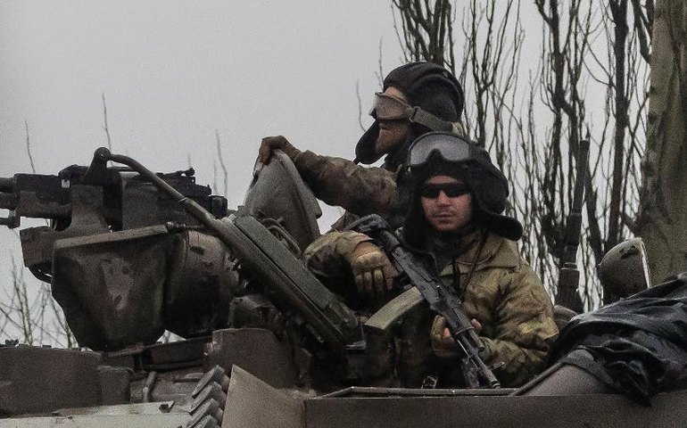 Número de soldados mortos e feridos na guerra na Ucrânia é de 500 mil, estimam autoridades dos EUA