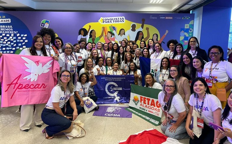 Delegação alagoana participa da Conferência Nacional de Políticas para Mulheres em Brasília
