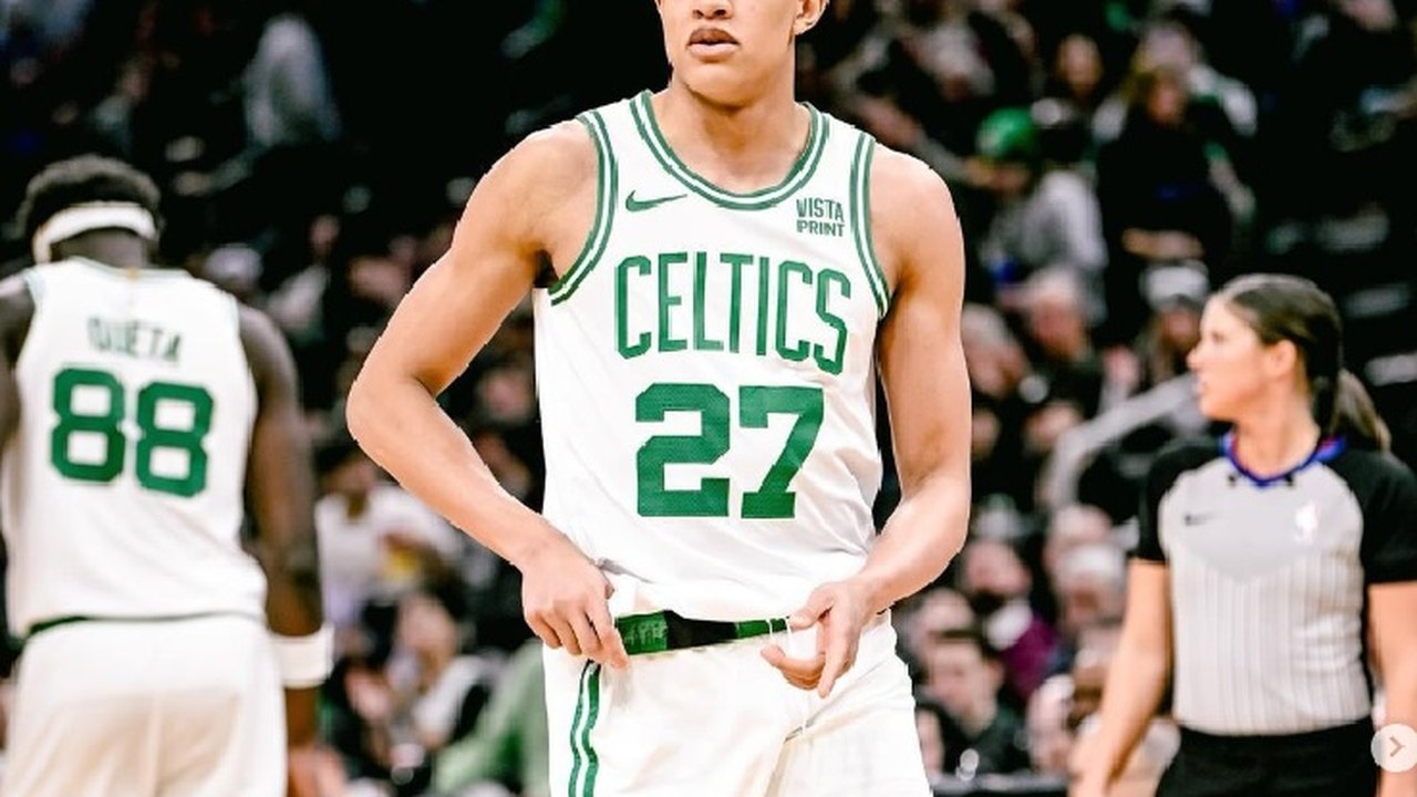 Celtics derrotam Spurs e Lakers batem Mavericks em rodada de duelos individuais na NBA
