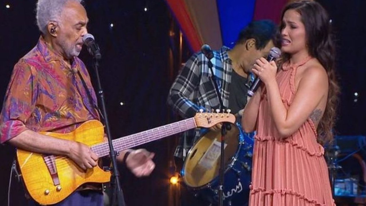 Gilberto Gil e Juliette se emocionam em live junina e pedem cautela e vacina
