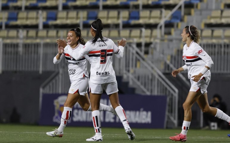 São Paulo vence clássico e avança na Copa do Brasil Feminina