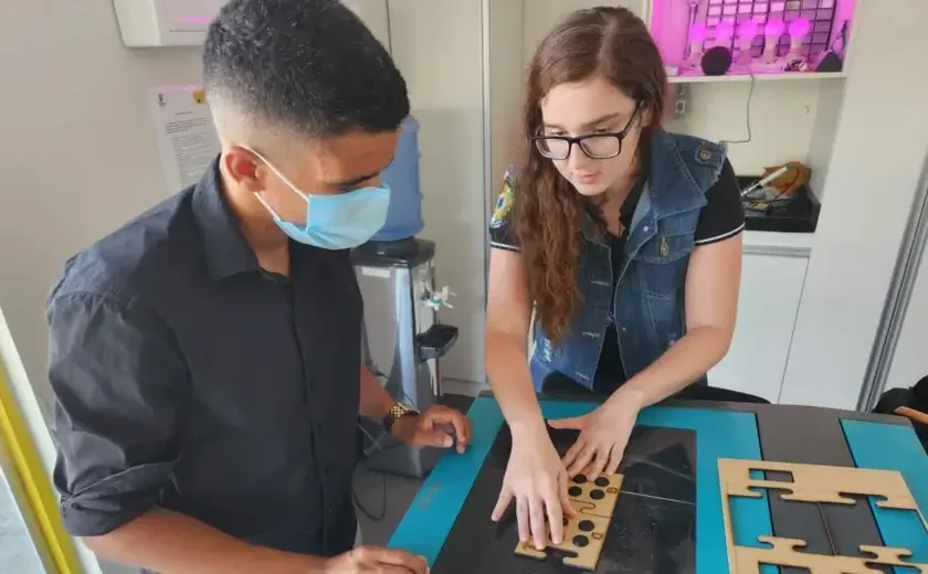 Professores de Alagoas vencem duas categorias do Prêmio Educador Transformador