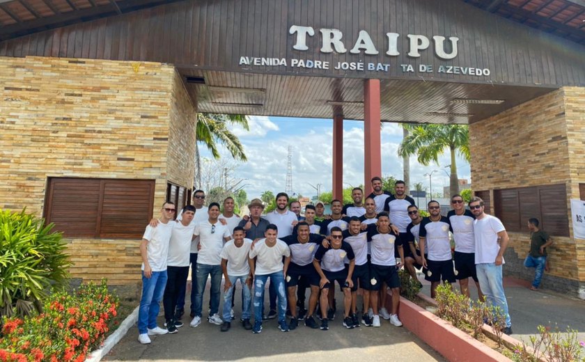Equipe de Traipu embarca rumo à Fortaleza para disputar Copa Nordeste de Futsal