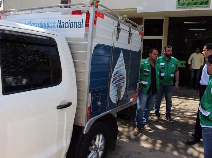 Sala de Alerta da Semarh recebe dois carros da Agência Nacional de Águas
