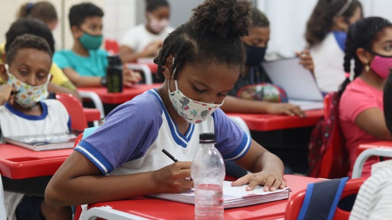 Escolas municipais retornam do recesso nesta segunda-feira (11)
