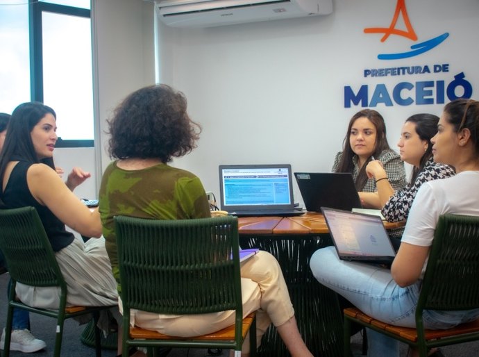Tecnologia na saúde: comitiva do Albert Einstein debate inovação no Hospital da Cidade