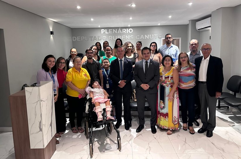 Cabo Bebeto lidera esforços para atender demandas de famílias com TEA em Alagoas