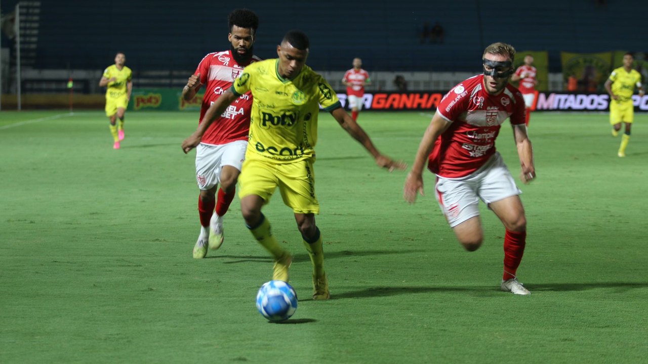 CRB perde para o MIrassol em jogo no interior paulista
