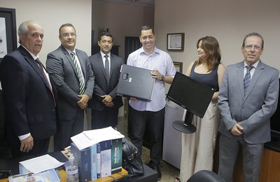 TJAL entrega 10 computadores ao Núcleo Ressocializador da Capital
