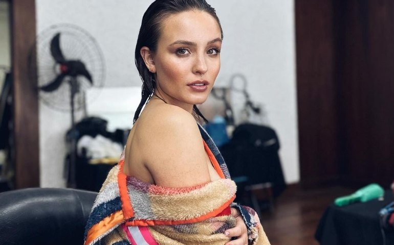 Larissa Manoela encerra contrato de exclusividade com a Globo