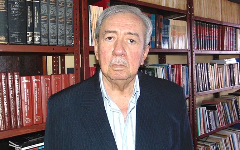 Editora publicará segunda edição atualizada do livro 'Francisco, o Papa dos Pobres', de Ivan Barros