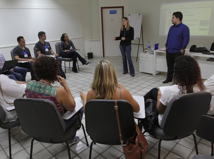 Sebrae/AL sedia reunião de Estudos Especiais da ABNT para Food Trucks
