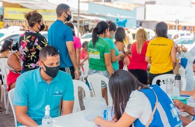 Projeto 'Saúde Vai Até Você' atende usuários do Mercado do Artesanato